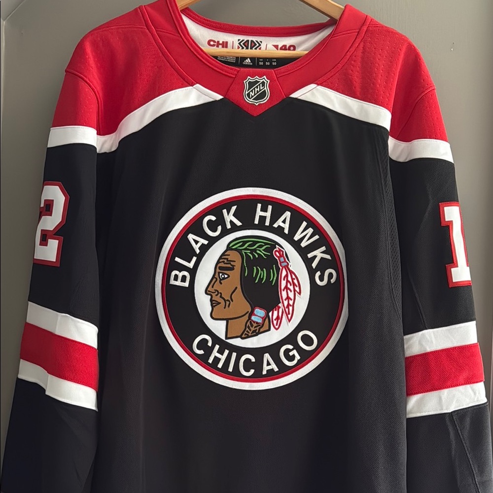 Adidas Chicago Blackhawks Reverse Retro Jersey - DeBrincat